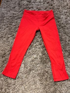 lululemon athletica Red Capri Leggings